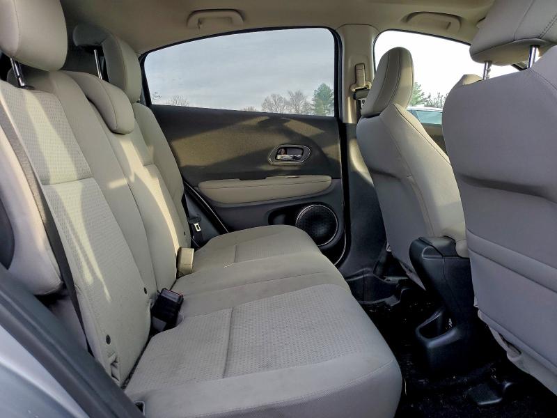 Фото 11 - HONDA HR-V