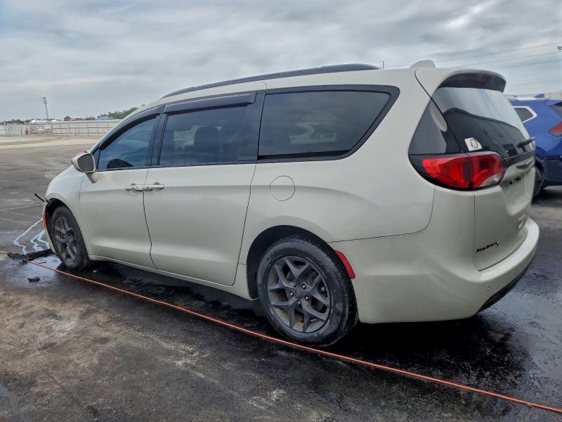 Фото 2 - CHRYSLER PACIFICA