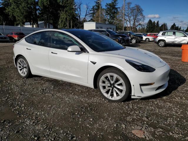 Фото 4 - TESLA MODEL 3