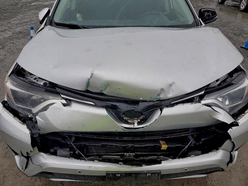 Фото 12 - TOYOTA RAV4