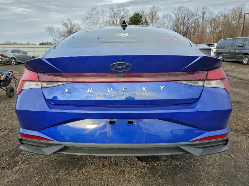 Фото 6 - HYUNDAI ELANTRA