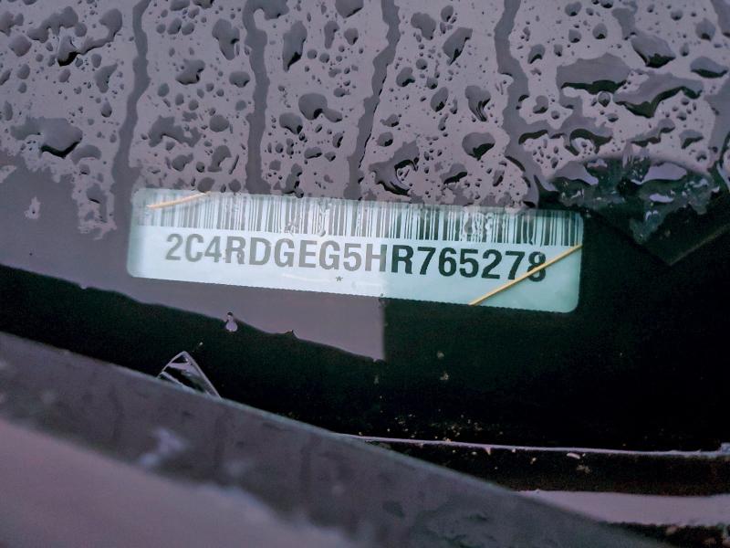 Фото 13 - DODGE CARAVAN