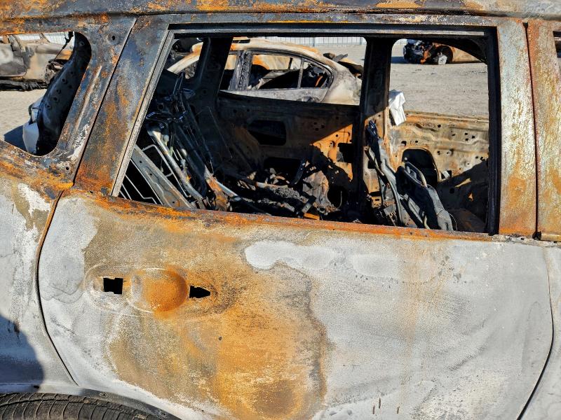 Фото 11 - NISSAN ROGUE