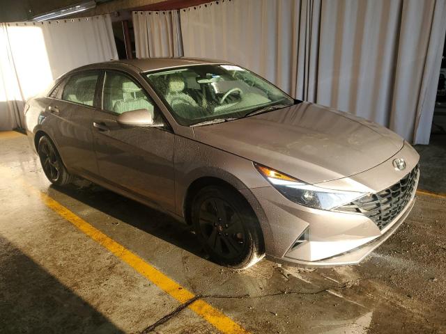 Фото 4 - HYUNDAI ELANTRA