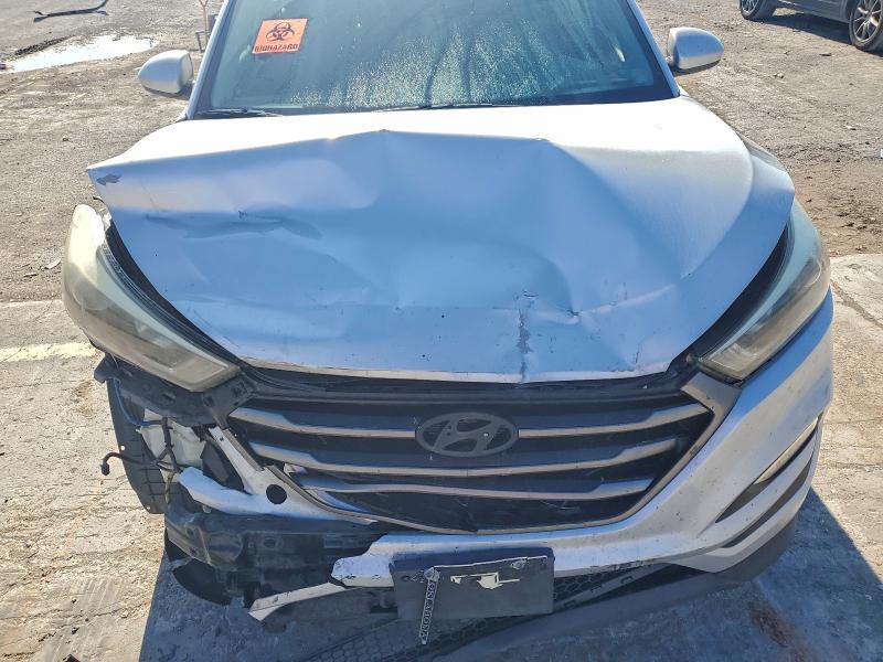 Фото 12 - HYUNDAI TUCSON