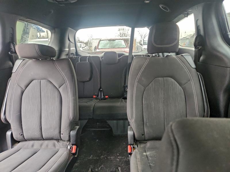 Фото 10 - CHRYSLER PACIFICA