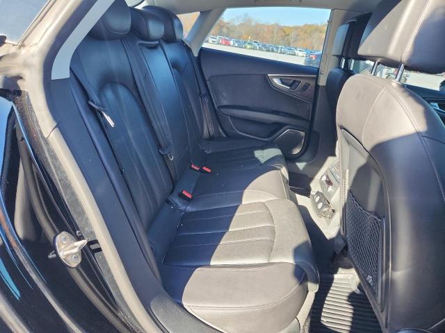 Фото 10 - AUDI A7