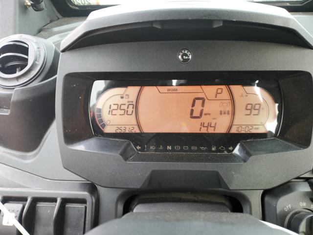 CAN-AM DEFENDER L 2024