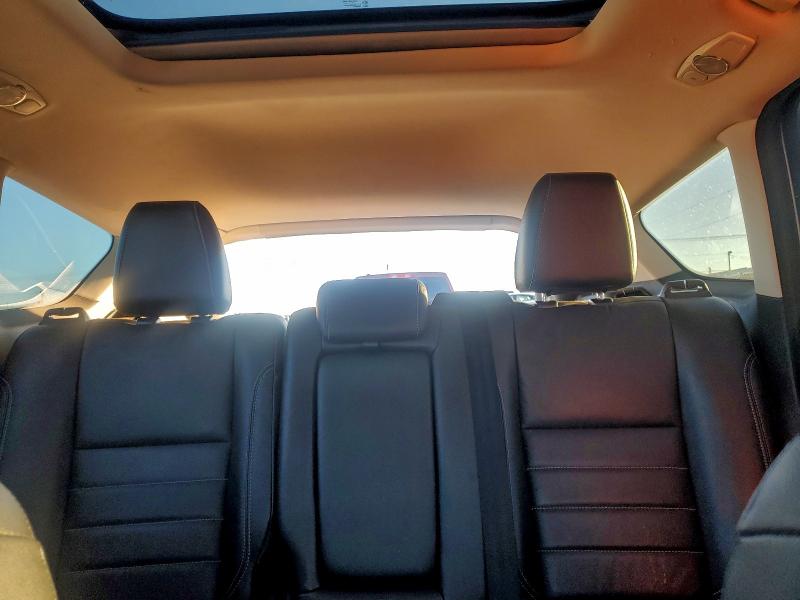 Фото 10 - FORD ESCAPE