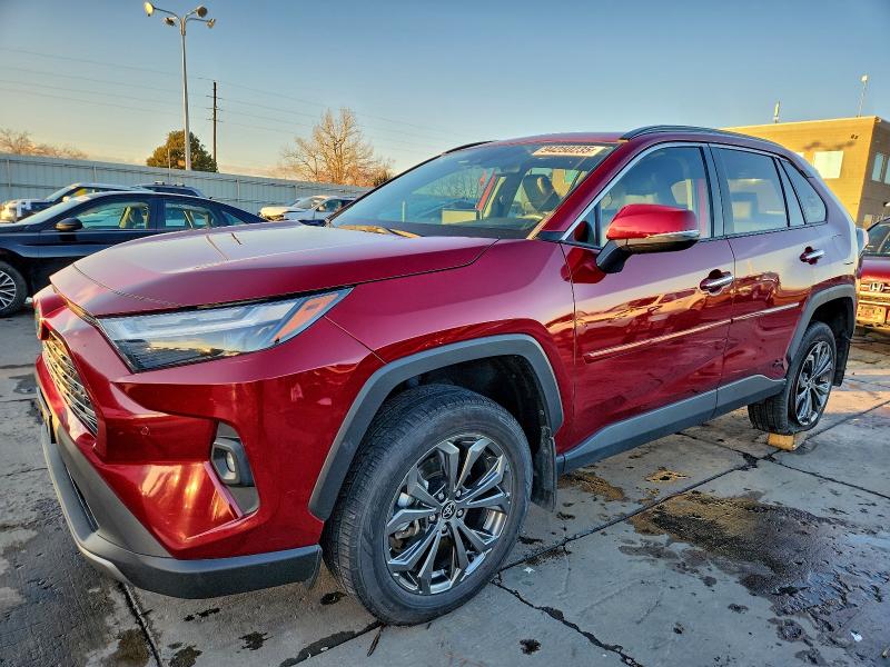 Фото 1 - TOYOTA RAV4