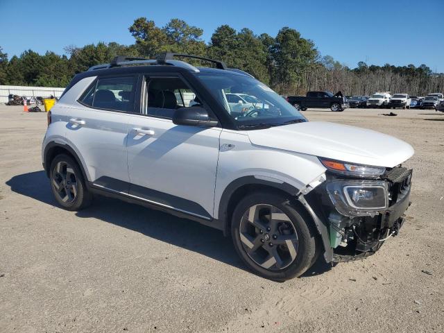 Фото 4 - HYUNDAI VENUE