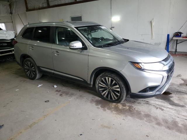 Фото 4 - MITSUBISHI OUTLANDER