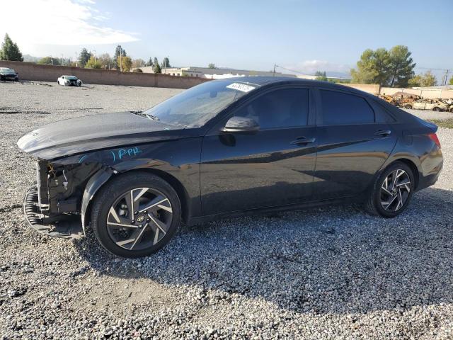 Фото 1 - HYUNDAI ELANTRA