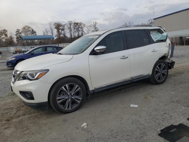 Фото 1 - NISSAN PATHFINDER