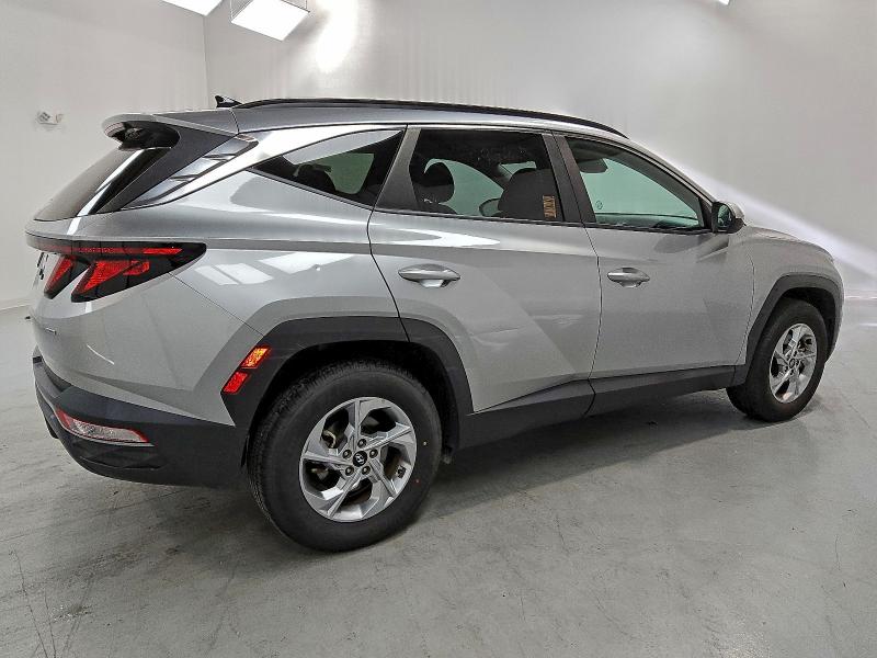 Фото 3 - HYUNDAI TUCSON