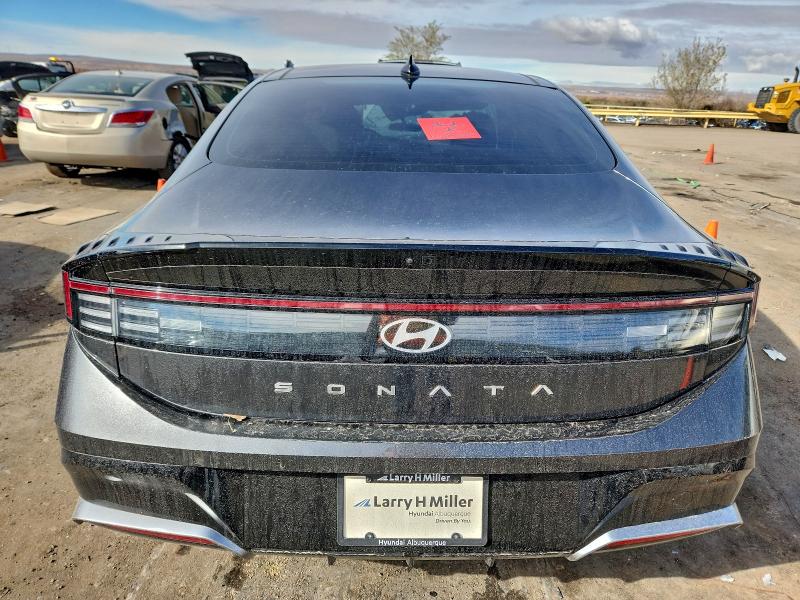 Фото 6 - HYUNDAI SONATA