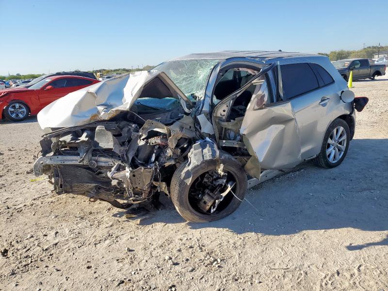 Фото 1 - MITSUBISHI OUTLANDER