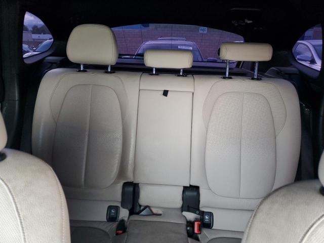 Фото 10 - BMW X1