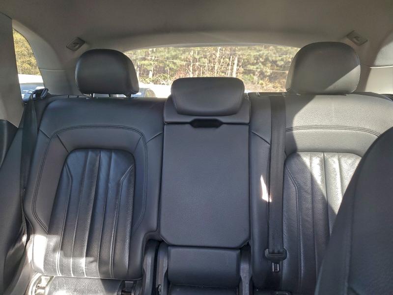 Фото 10 - AUDI Q5