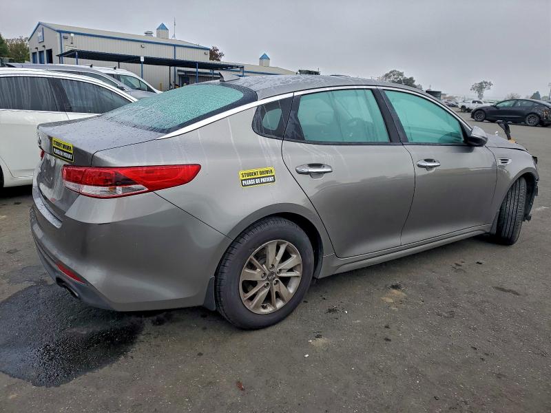 Фото 3 - KIA OPTIMA