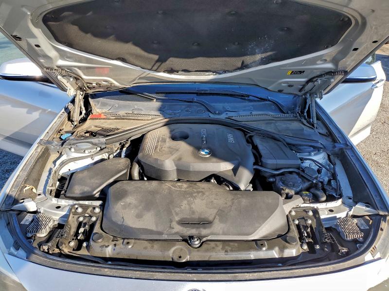 Фото 11 - BMW 3 SERIES