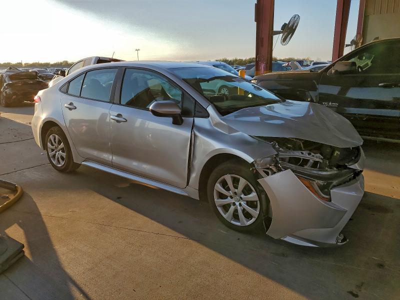 Фото 4 - TOYOTA COROLLA