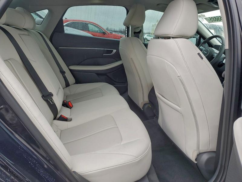 Фото 10 - HYUNDAI SONATA