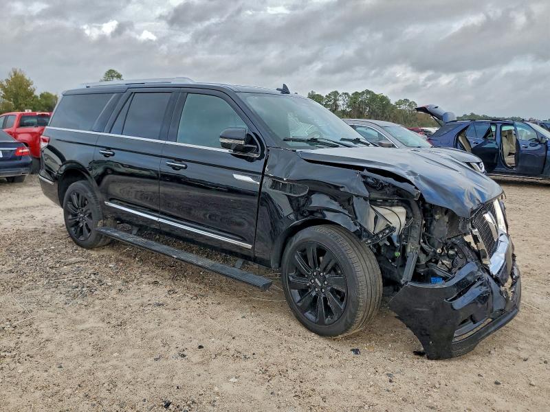 Фото 4 - LINCOLN NAVIGATOR