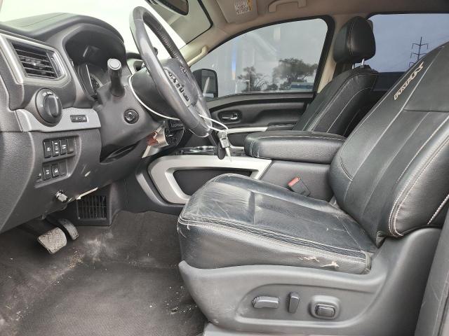 Фото 7 - NISSAN TITAN