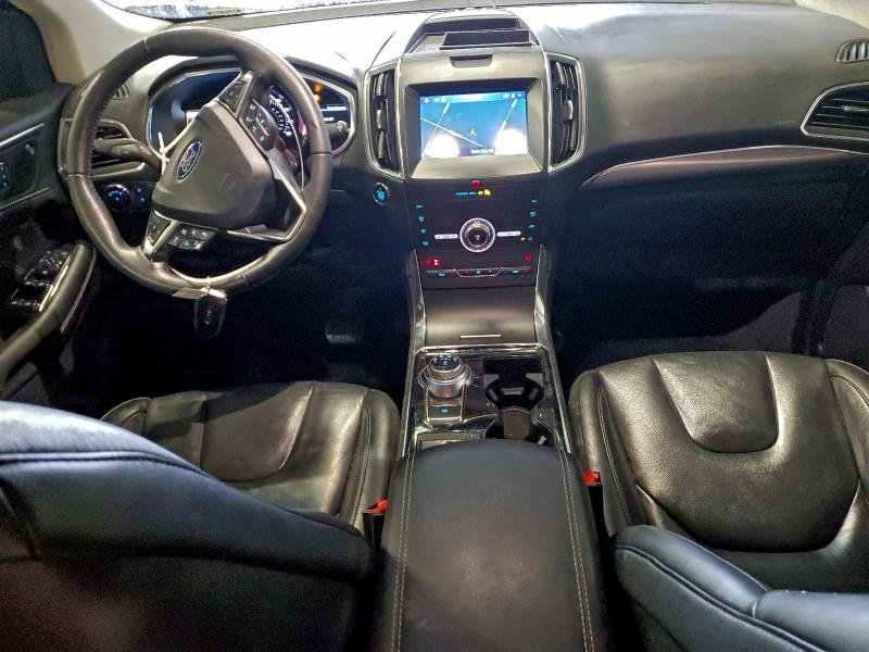 Фото 8 - FORD EDGE