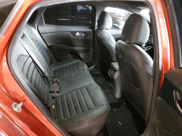 Фото 10 - KIA FORTE