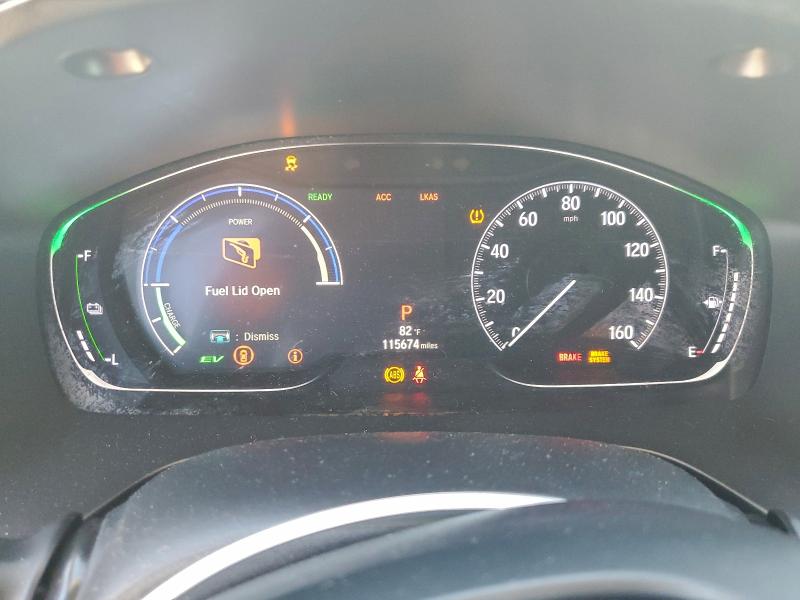 Фото 9 - HONDA INSIGHT