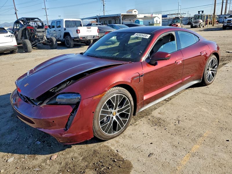 Фото 1 - PORSCHE TAYCAN