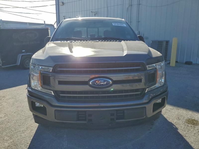 Фото 5 - FORD F-150