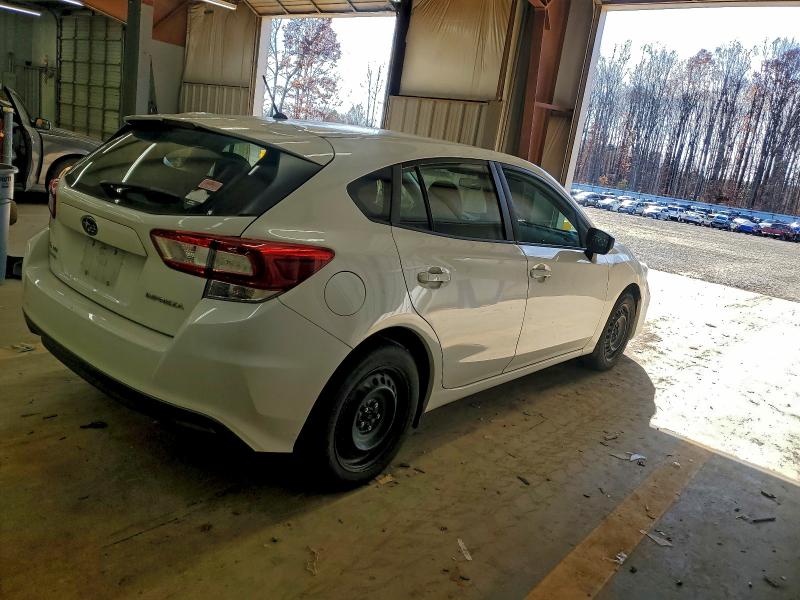 Фото 3 - SUBARU IMPREZA