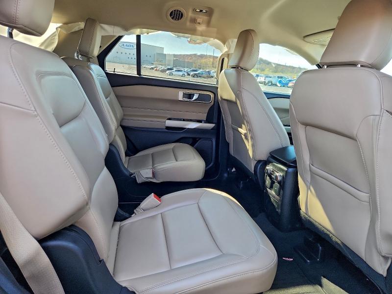 Фото 10 - FORD EXPLORER