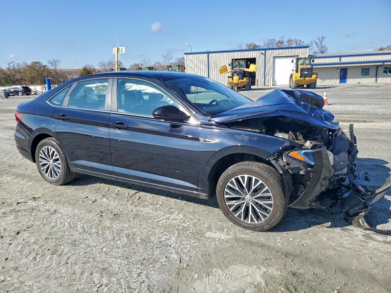 Фото 4 - VOLKSWAGEN JETTA