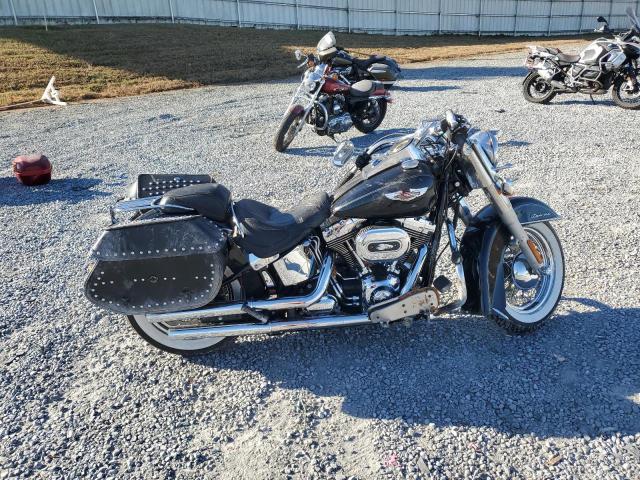 HARLEY-DAVIDSON FL 2015