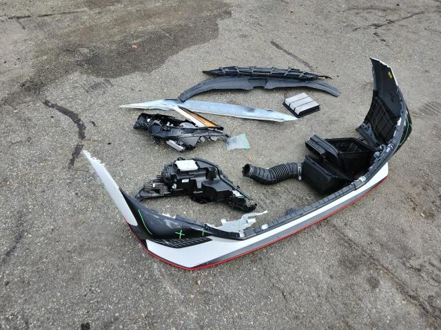 Фото 12 - HYUNDAI ELANTRA