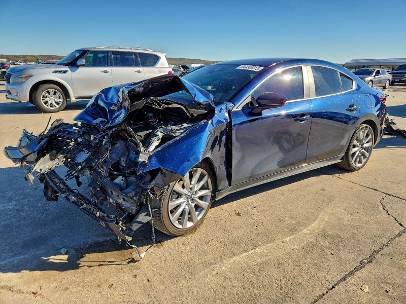 Фото 1 - MAZDA 3