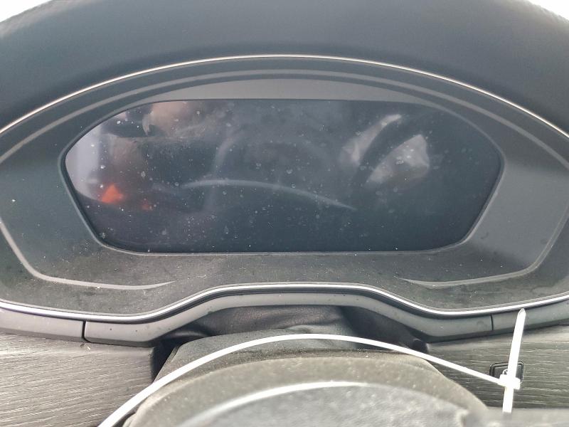 Фото 9 - AUDI A4