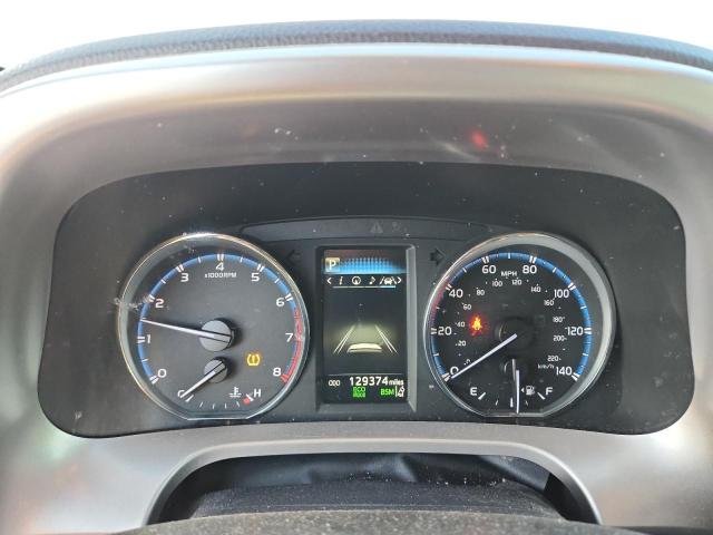 Фото 9 - TOYOTA RAV4