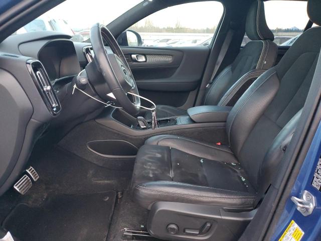 Фото 7 - VOLVO XC40