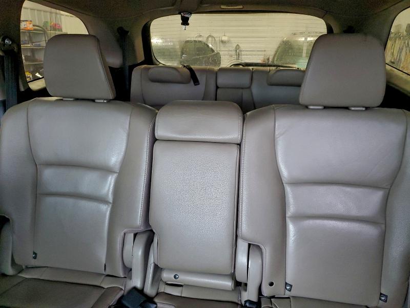 Фото 10 - HONDA PILOT