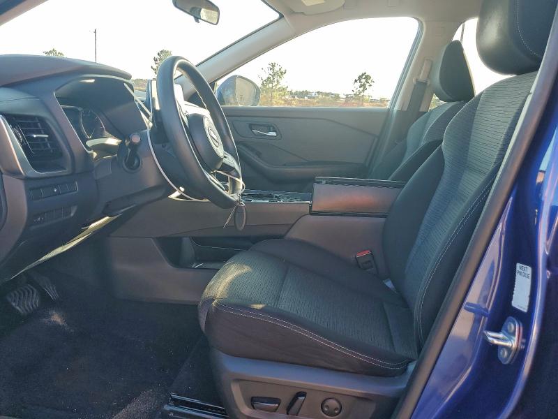 Фото 7 - NISSAN ROGUE