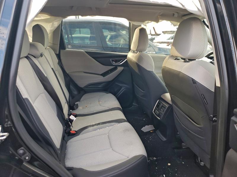 Фото 11 - SUBARU FORESTER