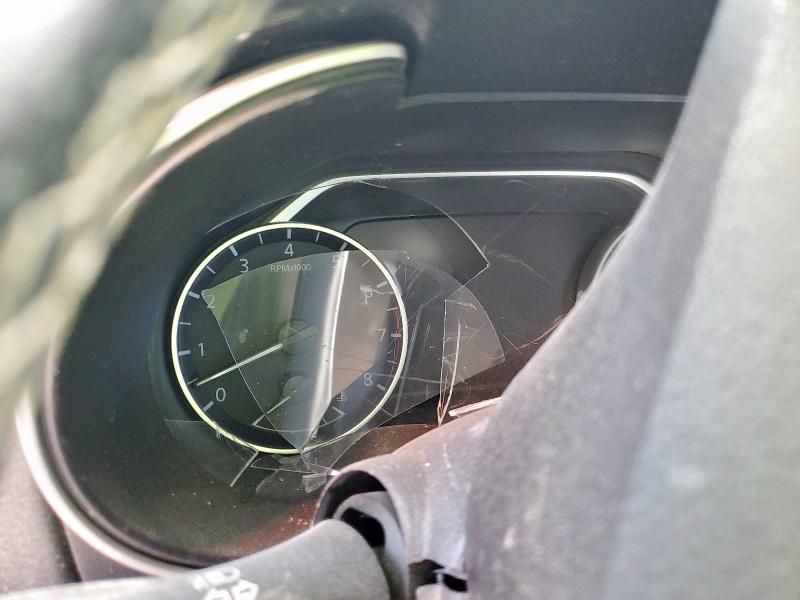 Фото 9 - NISSAN MAXIMA