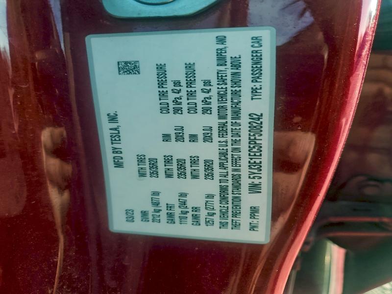 Фото 13 - TESLA MODEL 3