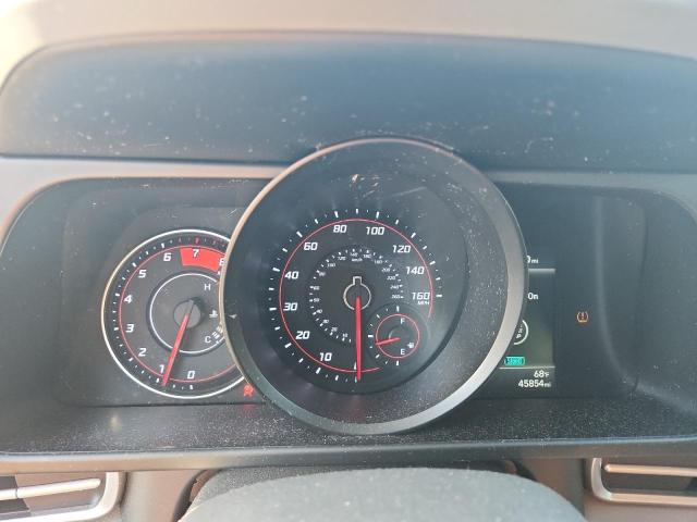 Фото 9 - HYUNDAI ELANTRA