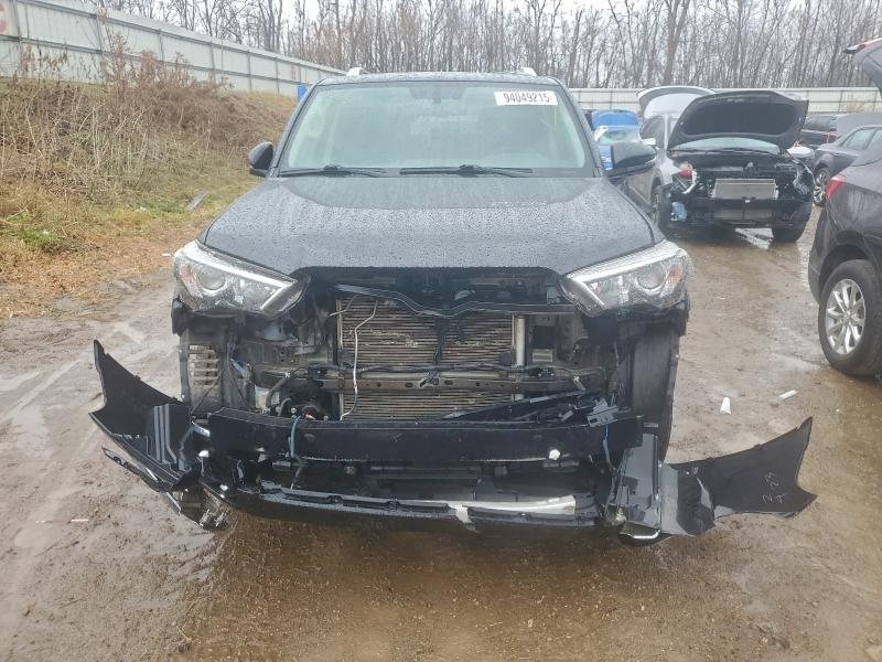 Фото 5 - TOYOTA 4RUNNER